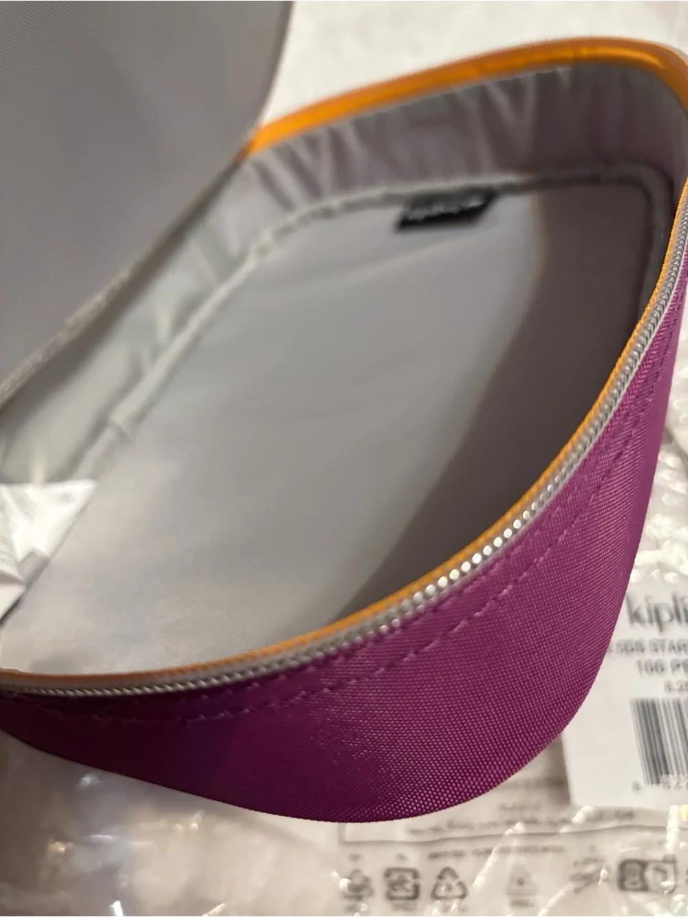 Kipling 100 pen case star pop magenta nwt